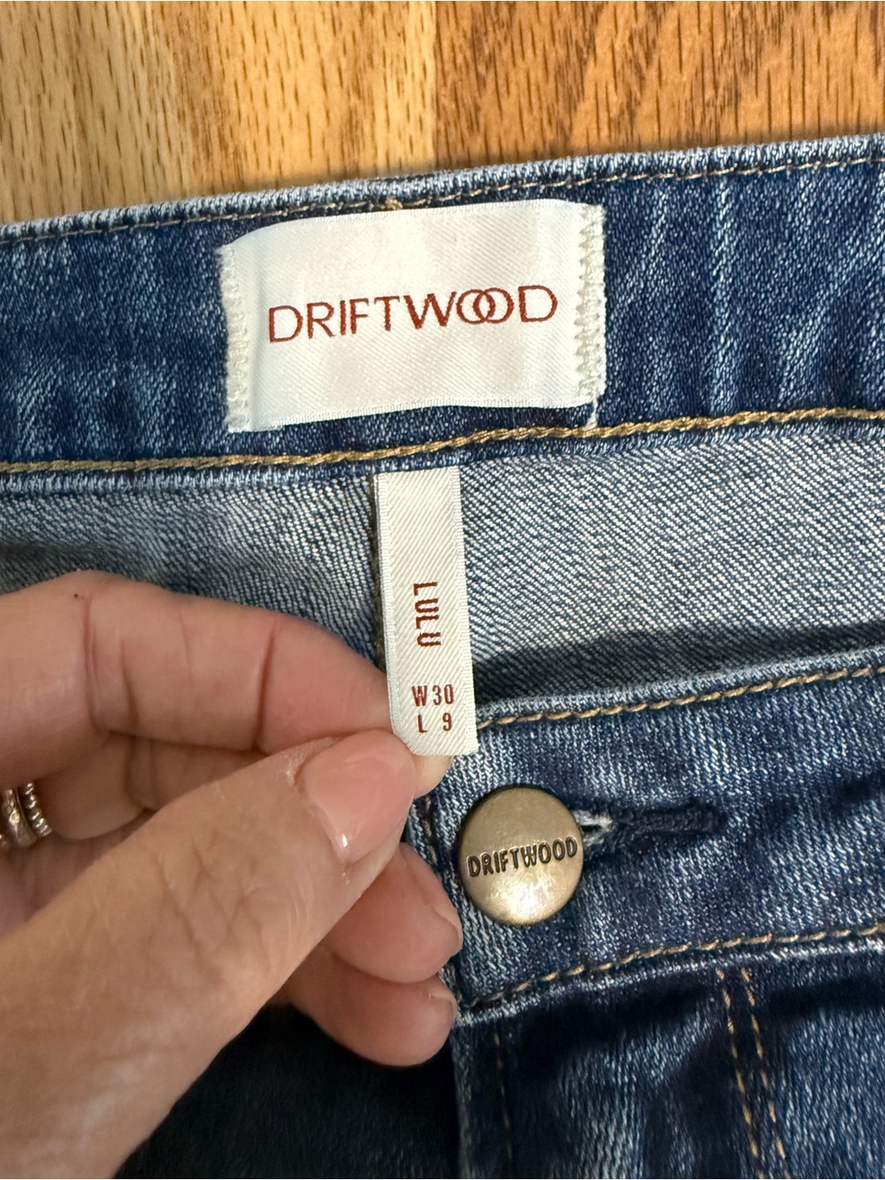 DRIFTWOOD Women's Lulu Cut Off Jean Shorts with Embroidery- Size 30 - Picture 4 of 7